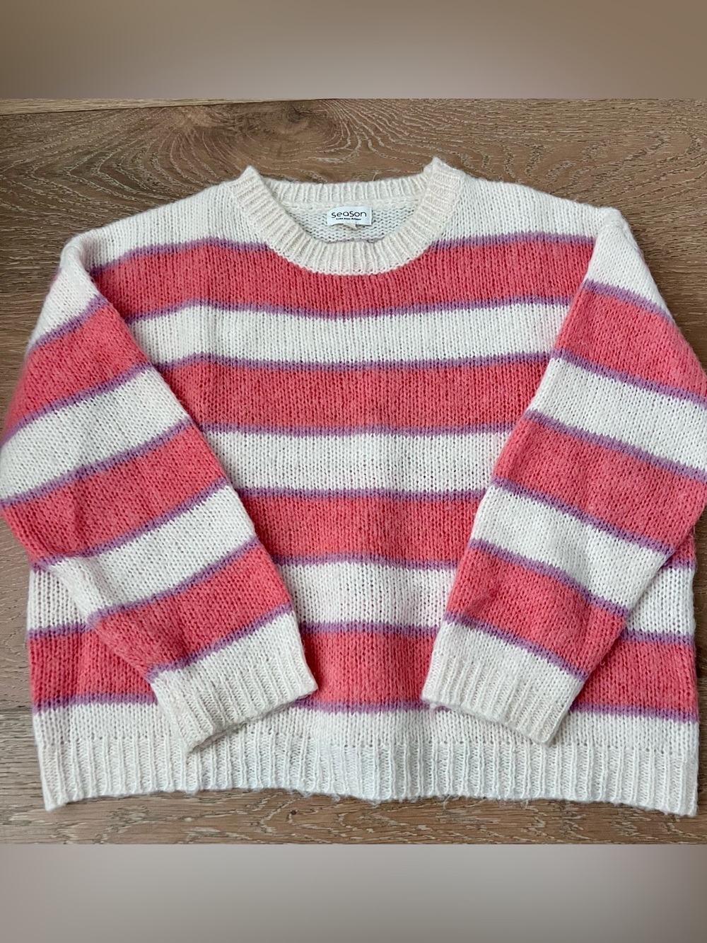 Striped crewneck sweater in white and coral pink